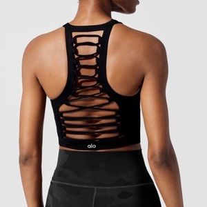 Alo Yoga // Movement Bra in Black